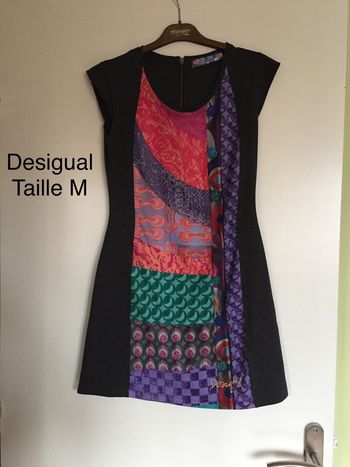 Robe colorée Desigual Taille M