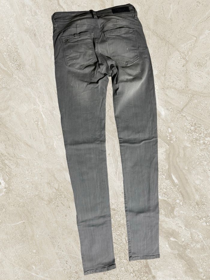 Jean Kaporal femme - photo numéro 5