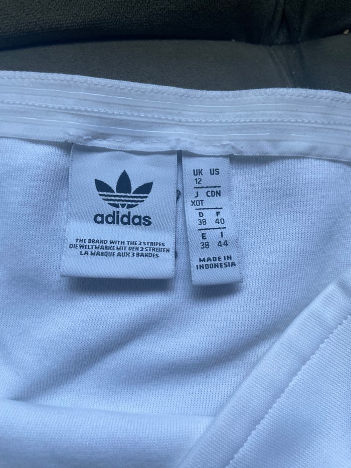 Adidas - photo numéro 3