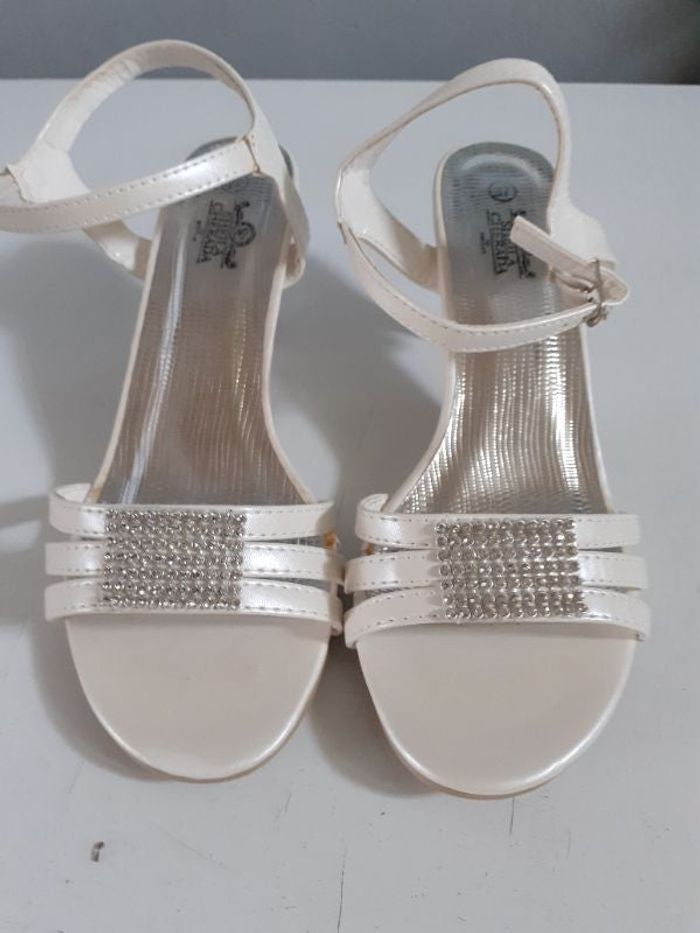 Escarpins à Talon Blanc