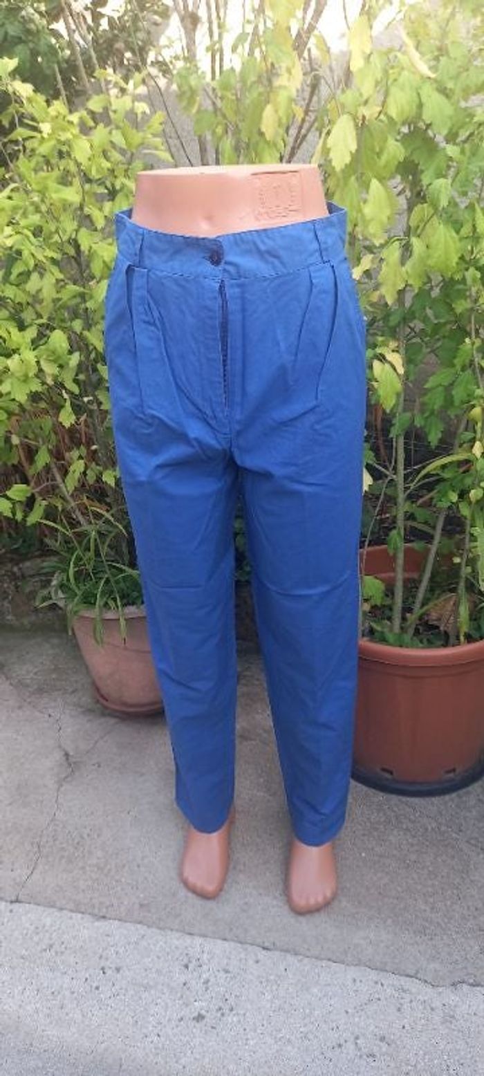 Pantalon  bleu T 40