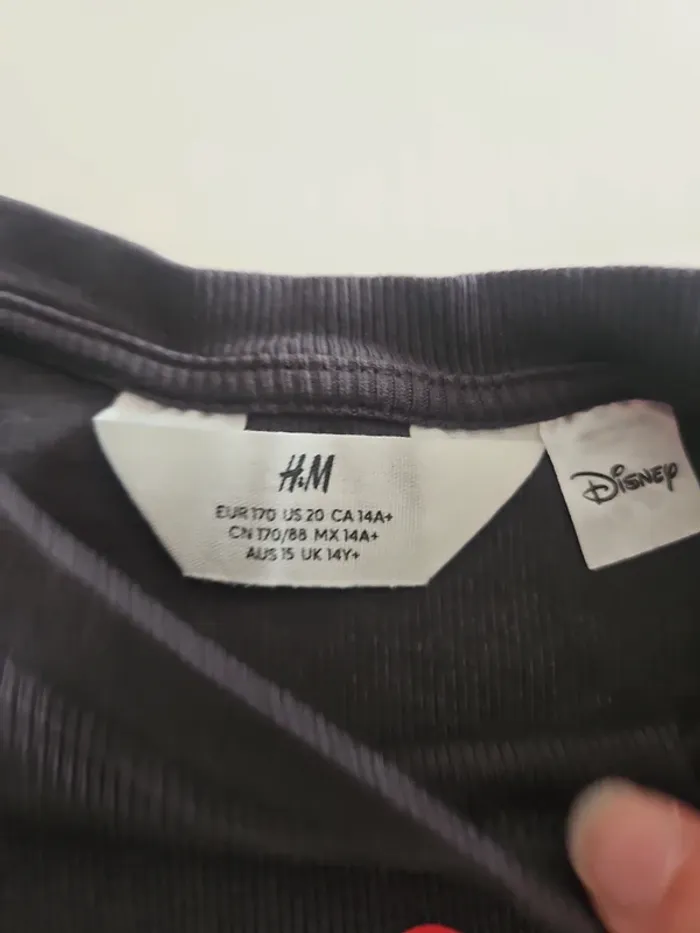 Top en jersey H&M Stitch - photo numéro 3