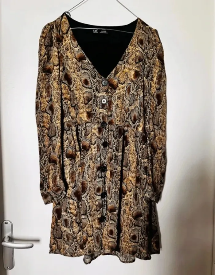 Robe Zara taille xs - photo numéro 2