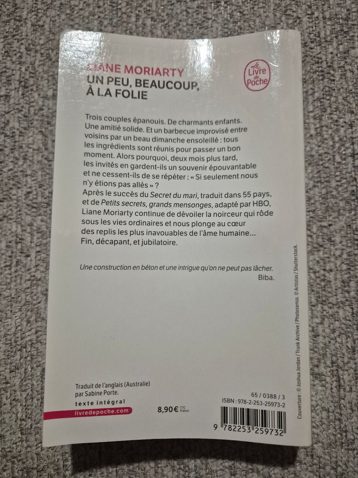 Livre titre Un peu beaucoup a la folie - photo numéro 2