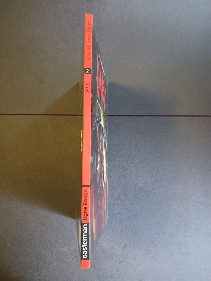 Bd dark 2,EO - photo numéro 2