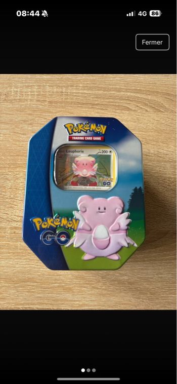 Lot de 4 boîte Pokémon avec carte promo 