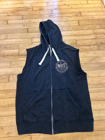 Sweat zippé sans manche
