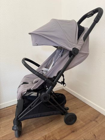 Poussette compacte cybex coya