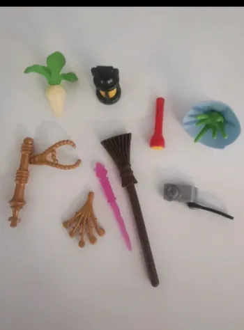 Playmobil lot vrac lampe lanterne collier balai apparel photo etc