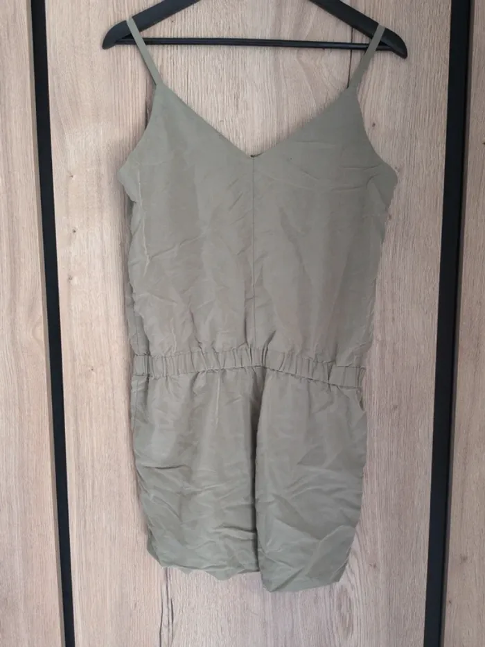 Combi short Taille 40 - photo numéro 3
