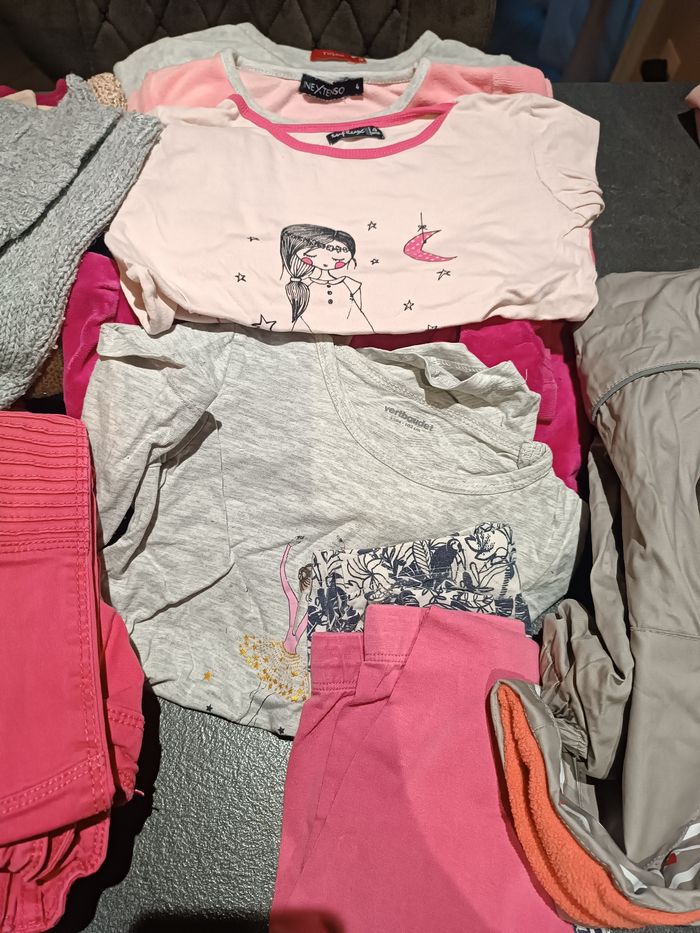 Gros lot 4ans - photo numéro 3