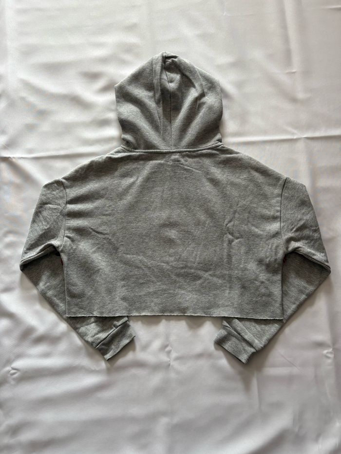Top/Sweat court à capuche avec broderie fleuries - S/36 - photo numéro 2