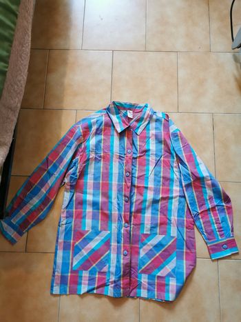 Chemise à carreaux avec poches
