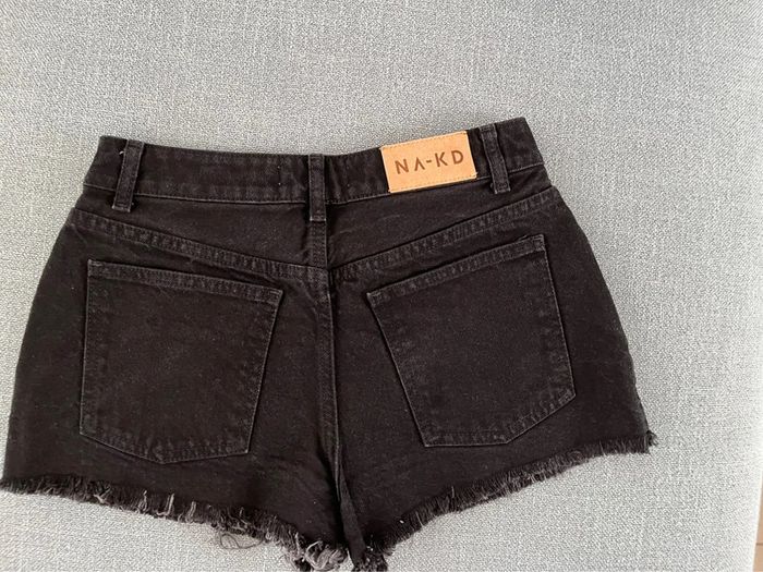 Short en jean Na-kd taille 34 - photo numéro 2