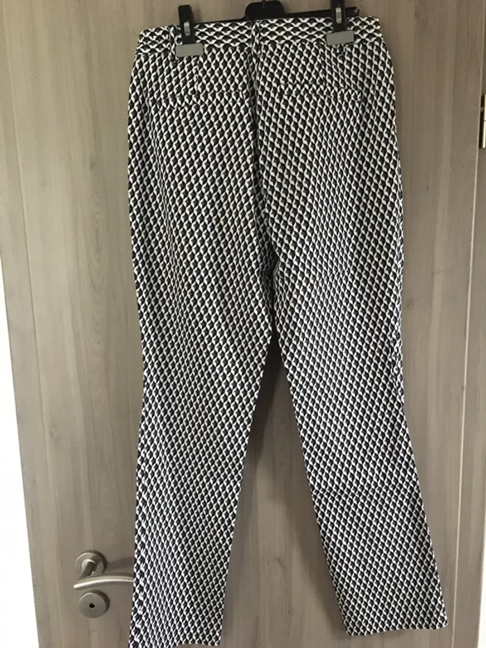 Pantalon mi saison droit T.36 comme neuf 👌 - photo numéro 2