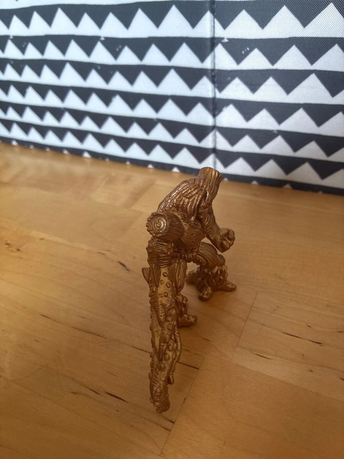 Monstre doré gormiti Giochi preziosi - photo numéro 2