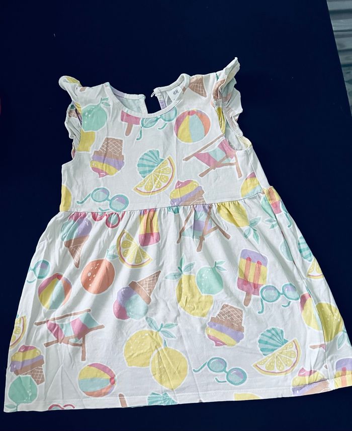 Lots 2 robes H&M - 2-3Ans