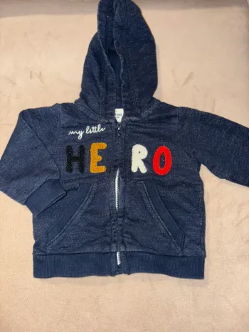 Veste à capuche