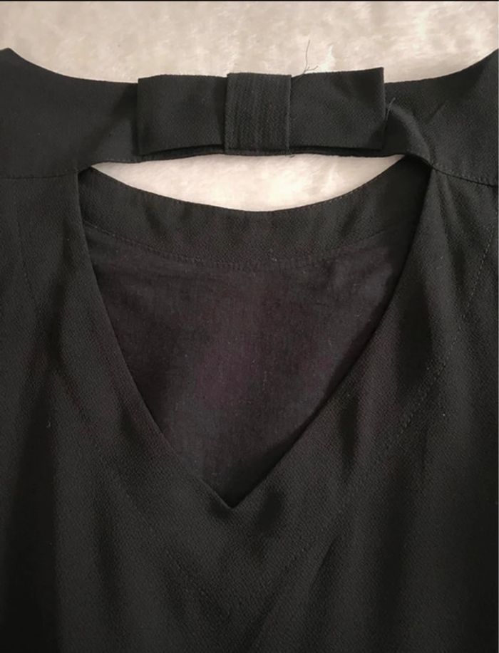 Jolie Robe Droite Noire Dos Ouvert Taille L - photo numéro 14