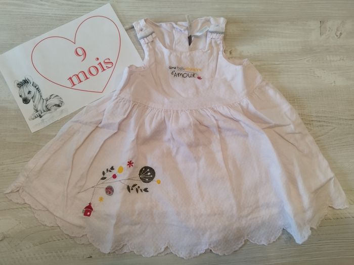Robe 9mois