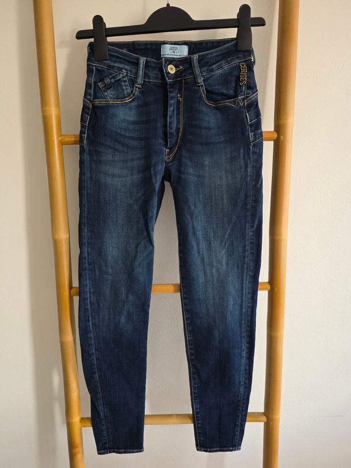 Jeans slim bleu foncé Le Temps des Cerises