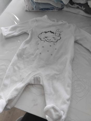 Pyjama 1 mois