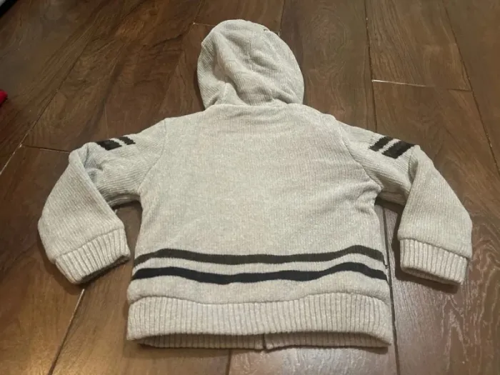Magnifique Cardigan gilet à capuche chaud réversible garcon IKKS taille 3 ans - photo numéro 13