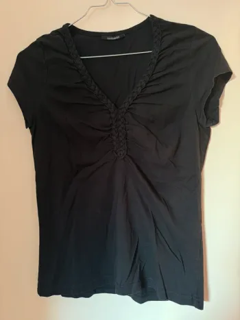 T-shirt col V