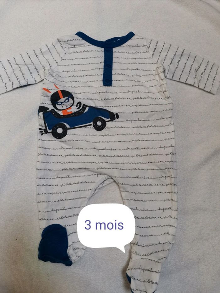 Pyjama 3 mois dpam
