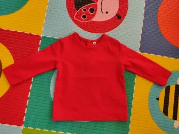 tee-shirt rouge manches longues 6 mois