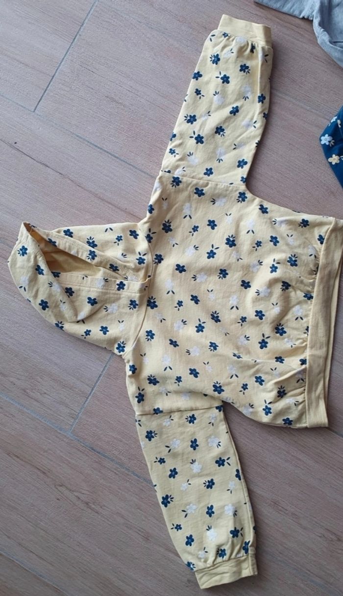 Pull + sweats fille 2 - 3 ans, 92cm - photo numéro 7