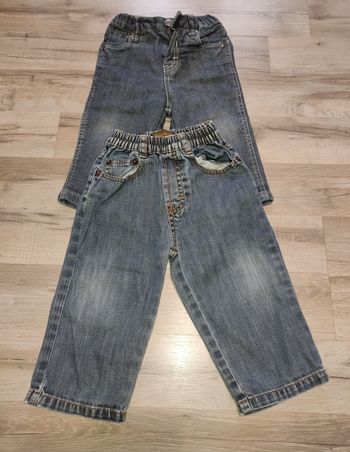 Lot jeans garçon 12 mois