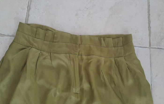 Pantalon vert satiné - photo numéro 7