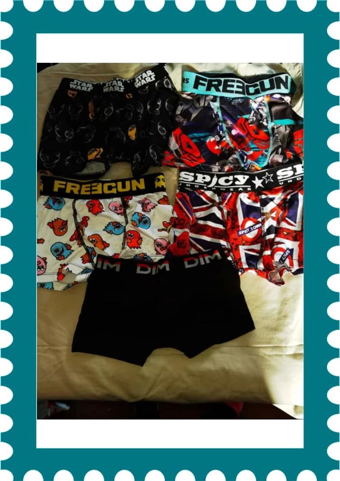 D2272 - lot de 5 boxers 10 ans