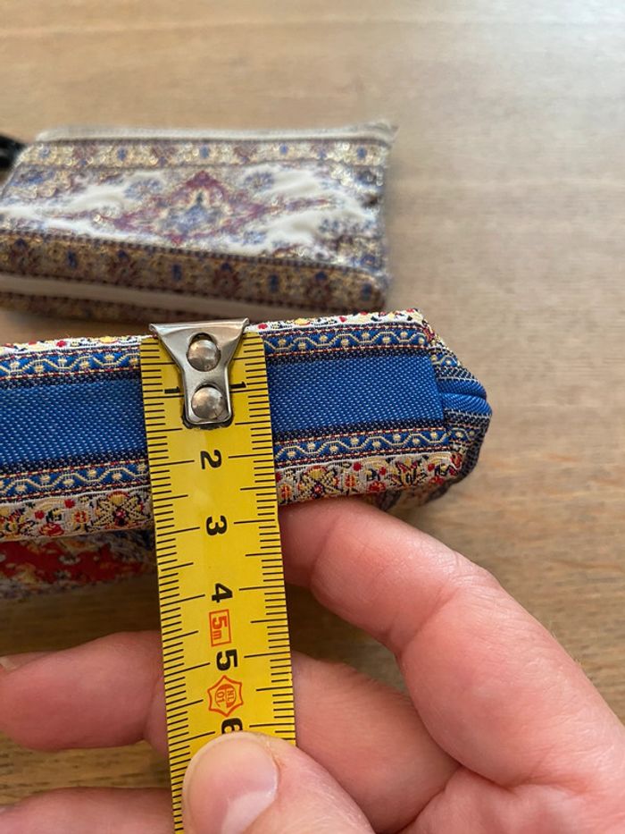 Lot de deux porte-monnaies brodés indiens - photo numéro 11