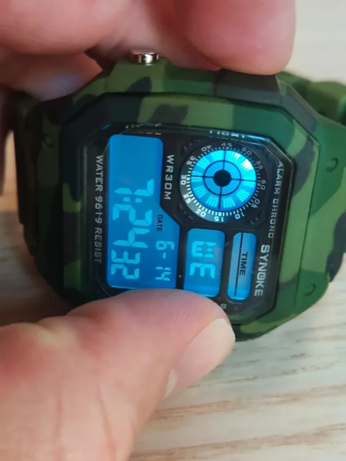 Montre multifonctions vert militaire waterproof - photo numéro 7