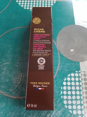 Riche crème Yves Rocher crème anti-rides regard