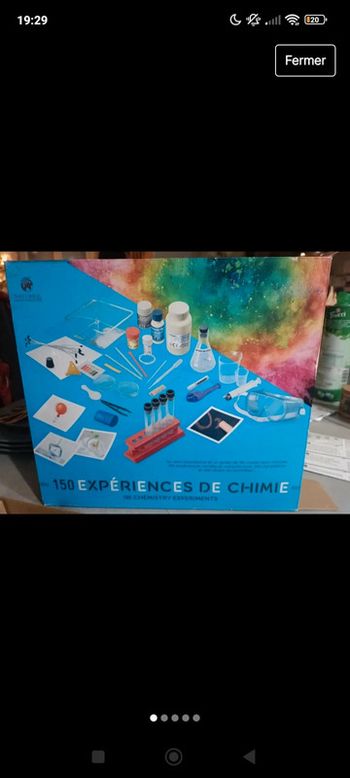 150 expériences de chimie Laboratoire des fluides dégoûtants et amusants  et Découvertes