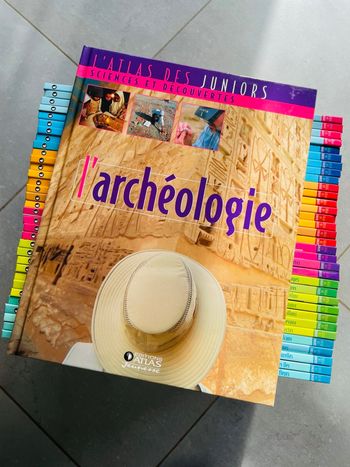 Lot livres l’Atlas des juniors 