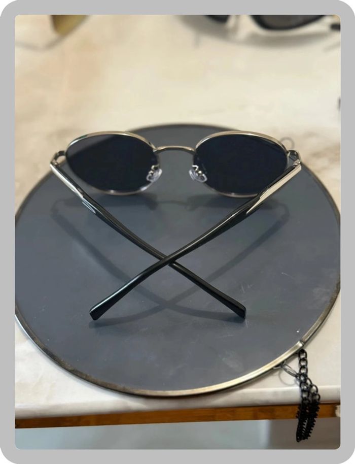 Lunette de soleil ronde - photo numéro 4