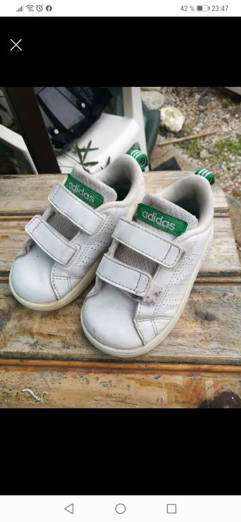 Tennis garçon taille 21