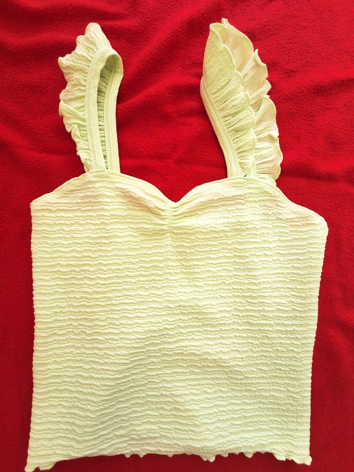 HAUT VERT ANIS VOLANTS - TAILLE M - PIMKIE