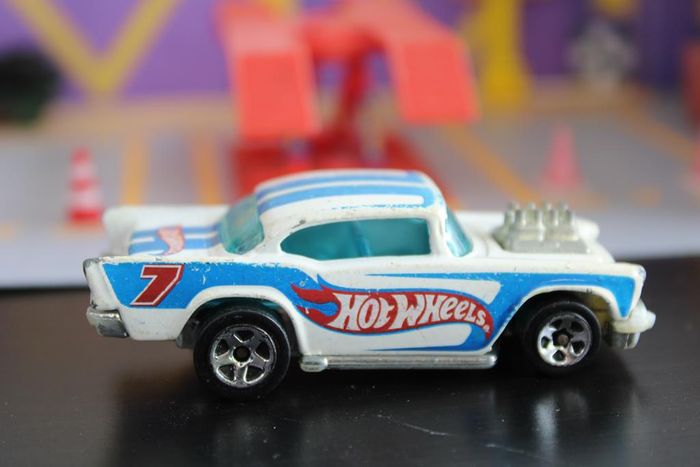 Hot wheels Chevrolet Chevy 57 - photo numéro 6