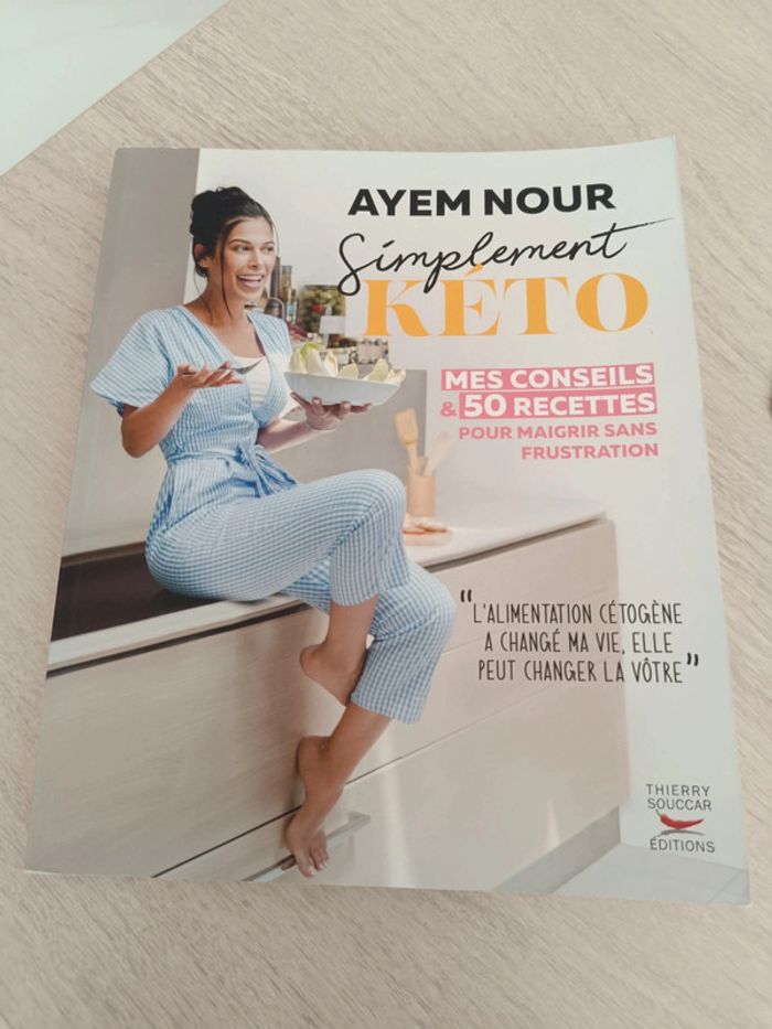 Livre simplement Keto de Ayem Nour