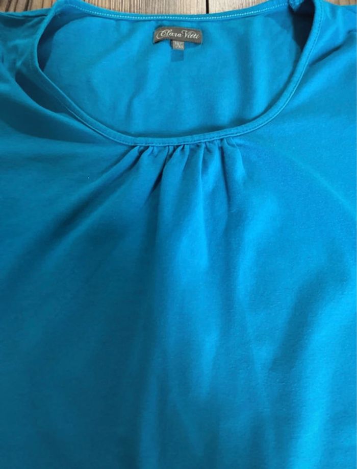 T-shirt 38/40 - photo numéro 2