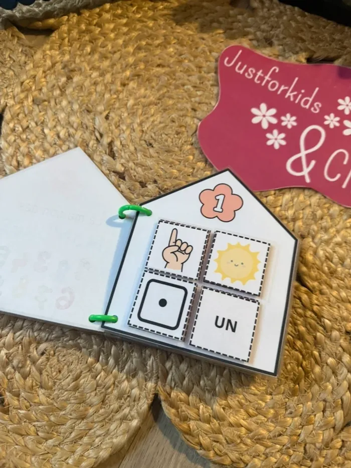 Petit Livret "Maison des Chiffres" - Montessori - photo numéro 2