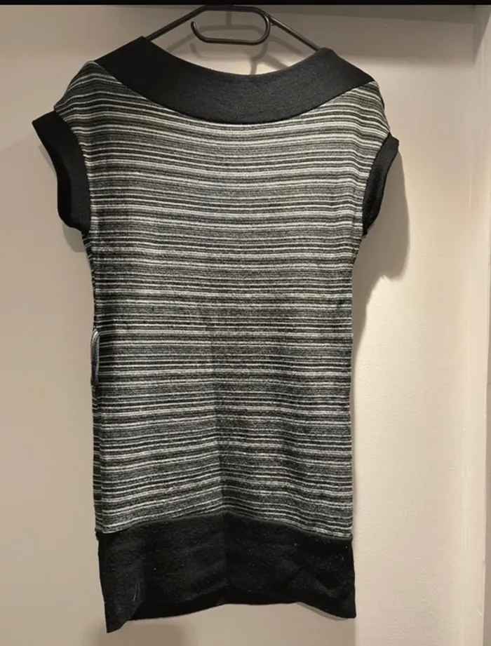 🖤 Pull sans manches noir & gris rayé - taille 36 - photo numéro 5