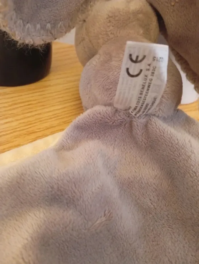 Doudou plat Babar éléphant gris - photo numéro 5