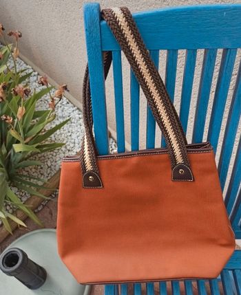 Sac Camel terracotta Élégant avec Poche Intérieure Zippée - Pratique et Stylé 🦊