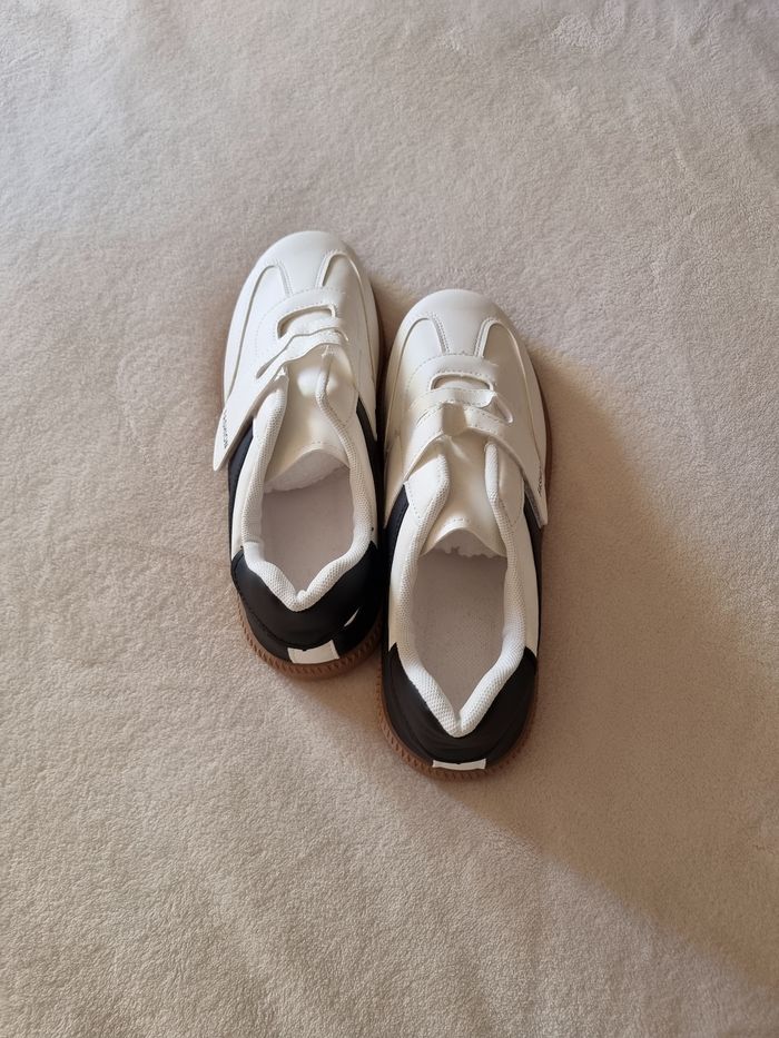 Baskets blanches neuves jamais porté - photo numéro 6